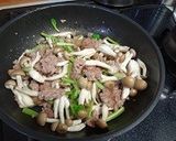 小松菜と豚挽肉の甘辛炒め作り方4写真