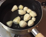 【簡単】旦那絶賛♡里芋の煮っころがし作り方4写真
