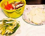 水餃子入り春雨スープ作り方1写真