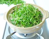 豆苗ともやしのごまみそ鍋作り方6写真