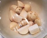 さといもと豚肉の甘辛煮作り方1写真
