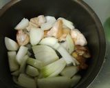 鶏肉白雪姫と狩人風煮込み作り方4写真