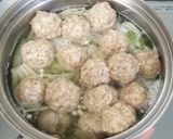 味付き肉団子と白菜の変わりシチュー作り方3写真