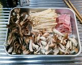 免疫力Up！きのこたっぷりコンソメ炒め作り方1写真