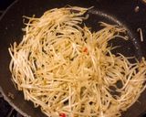 ご飯、湯麺や焼きそばに♥モヤシと豚肉炒め作り方7写真