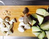簡単!豚肉とナスとキノコの中華炒め作り方1写真