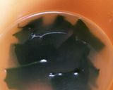 ダシダで簡単♪わかめスープ作り方1写真