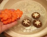 超お手軽♪肉野菜　ラーメン巾着鍋作り方2写真