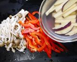 簡単！さつまいも天の中華きのこ和え作り方1写真