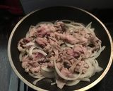 あごだしつゆ＋ケチャップで♪豚肉炒め作り方1写真