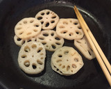 水煮れんこんとだしつゆで！簡単うま味金平作り方3写真