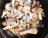 秋の味覚☆秋刀魚ときのこの炊き込みごはん作り方5写真