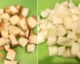 じゃがいもと玉ねぎの辛味噌汁作り方1写真