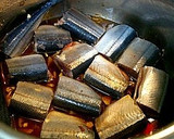 圧力鍋で『秋刀魚の筒煮』骨までやわらか～作り方1写真