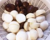 簡単煮物♡里芋と厚揚げのうま煮♡作り方1写真