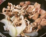 ガーリックバターで満足★鶏さんのトマト煮作り方4写真