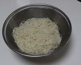 セロリとベーコンのソーメンチャンプルー作り方1写真