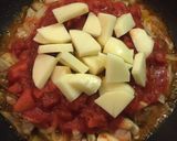 簡単ごちそう☆鶏肉とごぼうのトマト煮込み作り方6写真