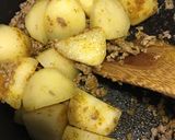 ごはんがススム♪ カレーそぼろ肉じゃが作り方4写真