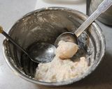 簡単！我が家のお鍋用ふわふわ鶏団子作り方2写真