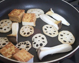厚揚げとれんこん、エリンギの焼き物作り方1写真
