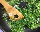 無駄にしないレシピ！かぶ(大根)の葉炒め作り方3写真
