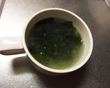 30秒で！簡単牛乳わかめスープ作り方2写真