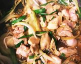 ちょっと中華風親子丼〜作り方1写真