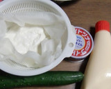 水切りヨーグルトでツナときゅうりのサラダ作り方1写真