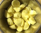 じゃがいもと小松菜の煮物(甘酒使用)作り方1写真