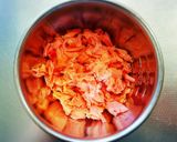 鮭フレークと枝豆のカラフルおむすび♥作り方2写真