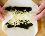海苔とチーズの餅春巻き作り方2写真