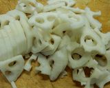 レンコンと豚肉の中華炒め作り方1写真