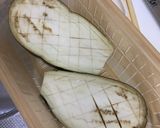 ピリ辛スタミナ味噌の田楽風■焼きなす作り方1写真