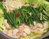 鶏だし用の鶏　　もつ鍋スープ作成作り方7写真
