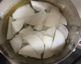 離乳食初期　ブレンダーでかぶのペースト作り方2写真