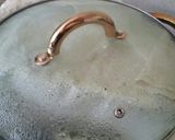 お芋と蓮の実のもっちり蒸し羊羹作り方7写真