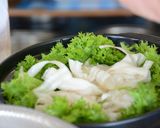 簡単ヘルシー!フリル野菜のハーブ鍋作り方6写真