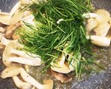 10分で後一品＊きのことおかひじきのソテ作り方2写真