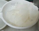 豚バラと薄切り大根とれんこんの中華風炒め作り方1写真