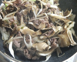 牛肉と舞茸、牛蒡の炒め煮（時雨煮風）作り方7写真