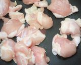 簡単美味♡薩摩芋と鶏肉ピリ辛ケチャップ煮作り方2写真