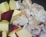 簡単美味♡薩摩芋と鶏肉ピリ辛ケチャップ煮作り方4写真