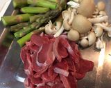 砂肝とアスパラとチーズのアヒージョ♡作り方1写真