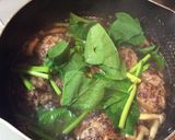 【簡単】おだしが自慢♡和風煮込ハンバーグ作り方7写真