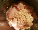 ★鶏胸肉のゴマ甘辛味噌マヨ炒め★作り方1写真