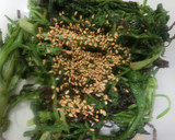 菊菜（きくな）と塩こんぶのゴマ和え作り方4写真