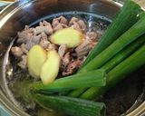白モツのニンニク炒め作り方1写真