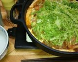 生卵で食べる春雨入り豚キムチ鍋作り方7写真