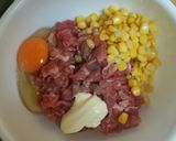 超簡単！コーンと豚こまの肉団子作り方2写真